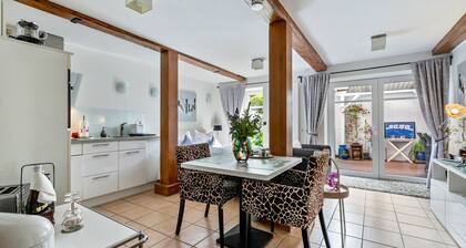 Einzimmerapartment 'Alte Tischlerei Hemmingstedt' mit Terrasse, Garten und Wlan