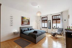 2 habitaciones, wifi gratis y ropa de cama 