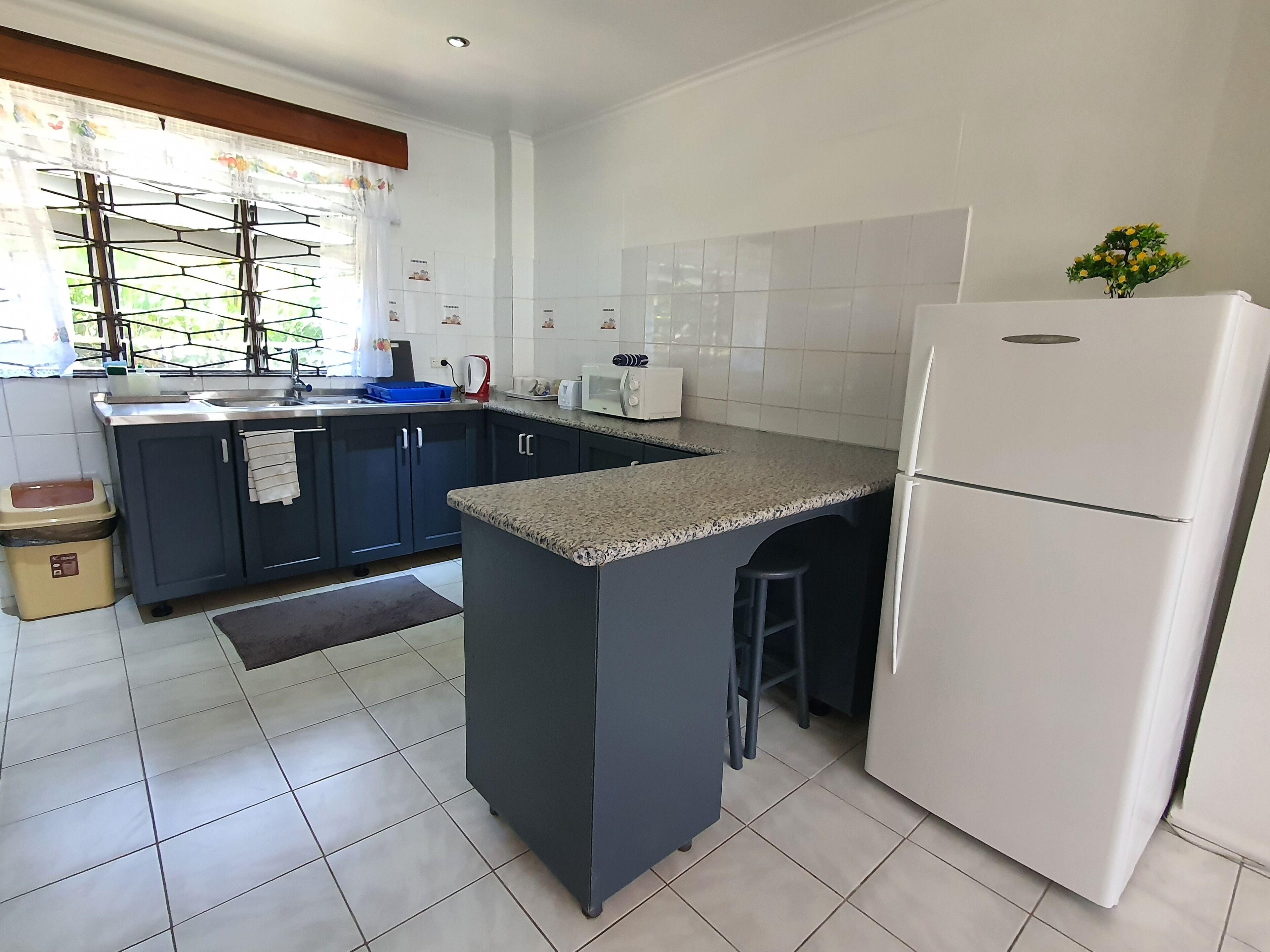 Comfort Apartment, Multiple Beds, Pool Access, Ground Floor | Private kitchen | Electric kettle, cleaning supplies