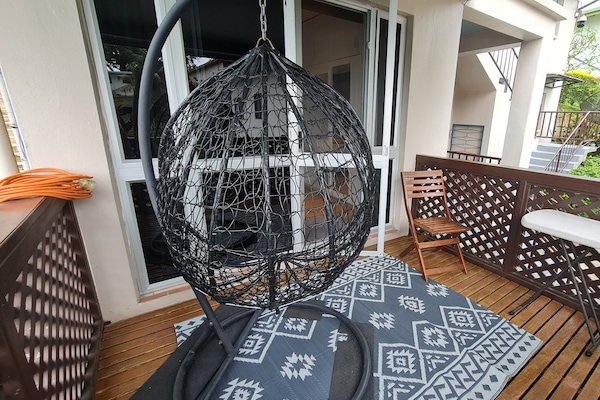 Căn hộ dành cho gia đình, 3 phòng ngủ, có thể sử dụng hồ bơi, tầng trệt | Hiên