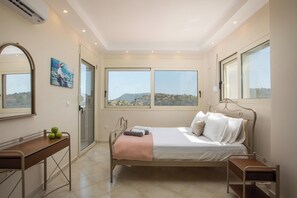 4 bedrooms, iron/ironing board, free WiFi, bed sheets - Escape In View Villa Rhodes (94FX+3VF Petaloudes, Greece)