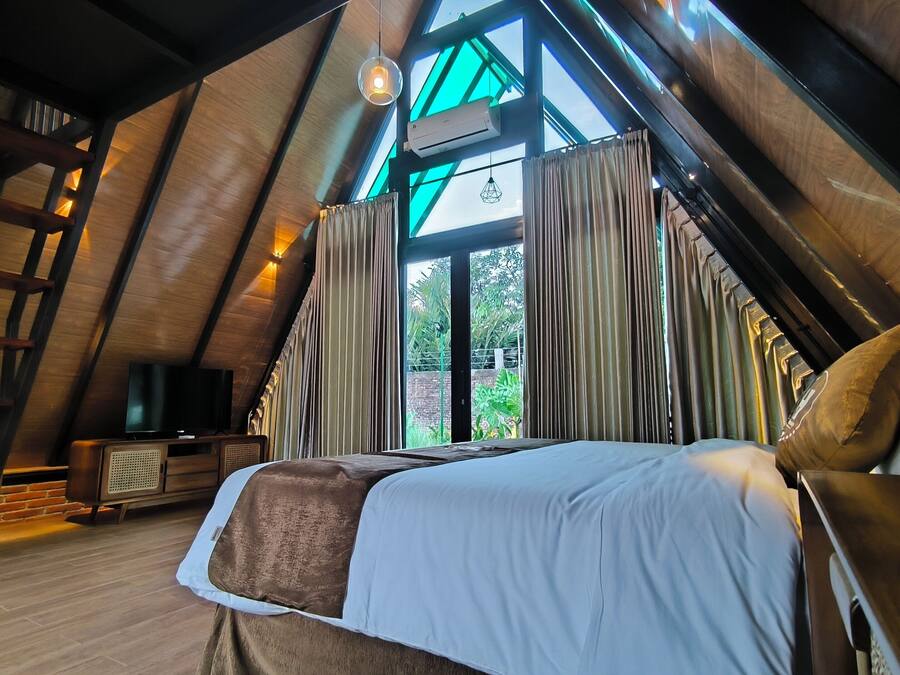 Deluxe Triple Room | Free WiFi