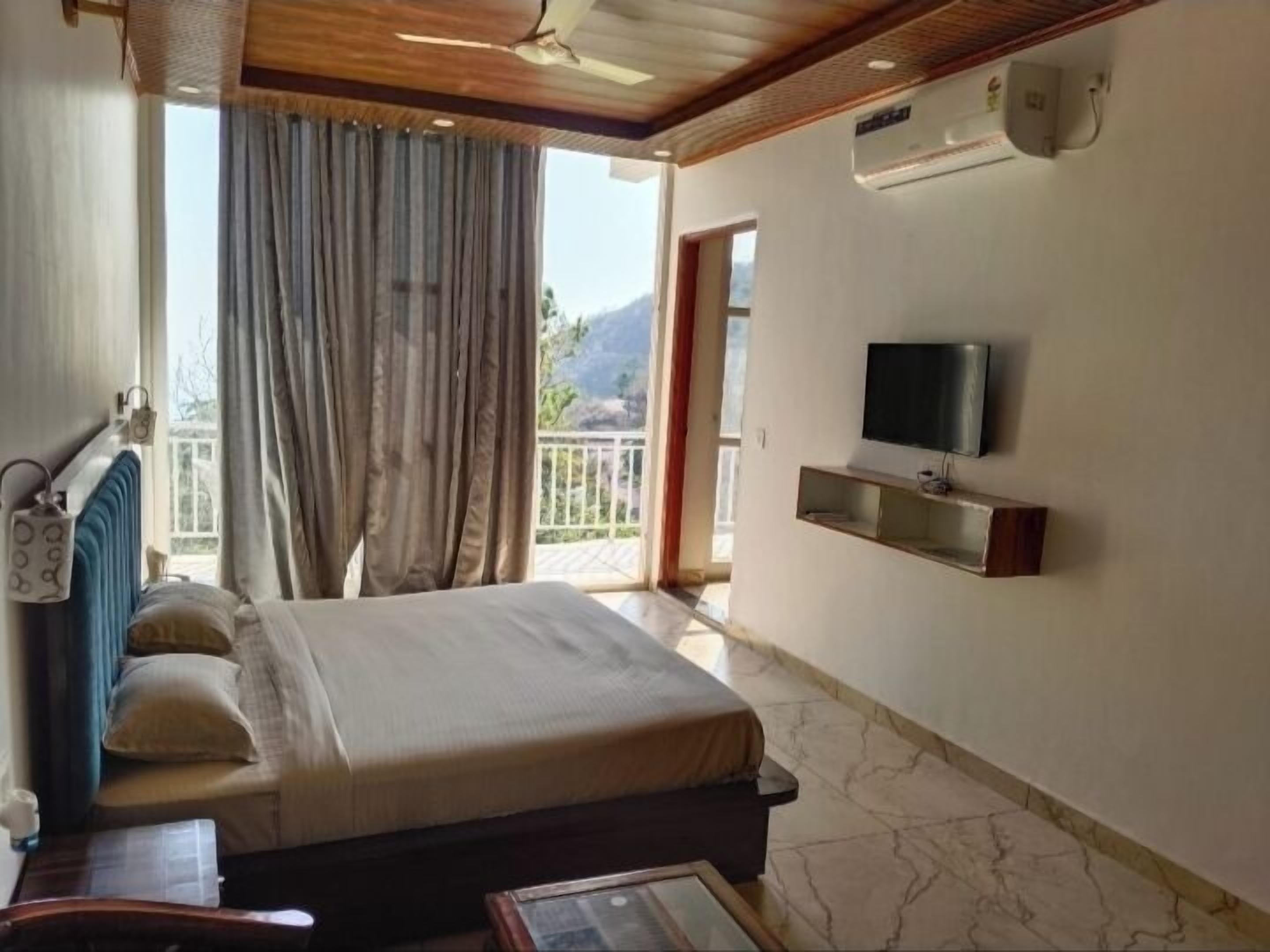 Chambre Familiale, balcon | Vue depuis le balcon