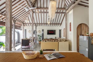 Exclusive Villa | Living area