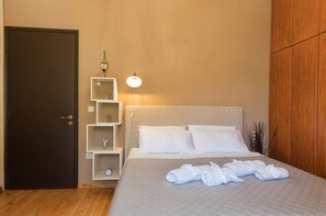 2 chambres, fer et planche à repasser, lit parapluie, Wi-Fi gratuit