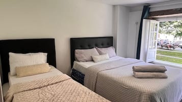Basic Triple Room (Quarto 1 andar frente)