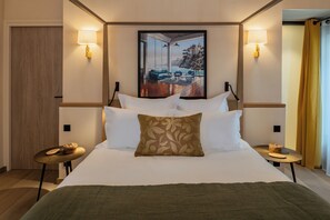 Familie suite | Een bureau, een laptopwerkplek, gratis wifi