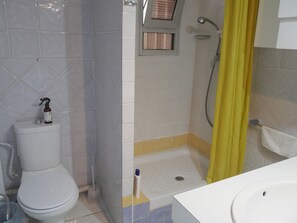 Shower - HAWAI, ESC-3, 3º-16 (Faro de Cullera)