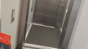 Unclassified image, 4 of 23, button - L'auberge le prieuré des gourmands (Vallons-de-l'Erdre)