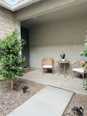 Terrace/patio - Enjoy a wonderful experience at this centrally-located private casita (Queen Creek)