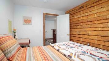 3 Schlafzimmer, Schreibtisch, BĂŒgeleisen/BĂŒgelbrett, Reisekinderbett