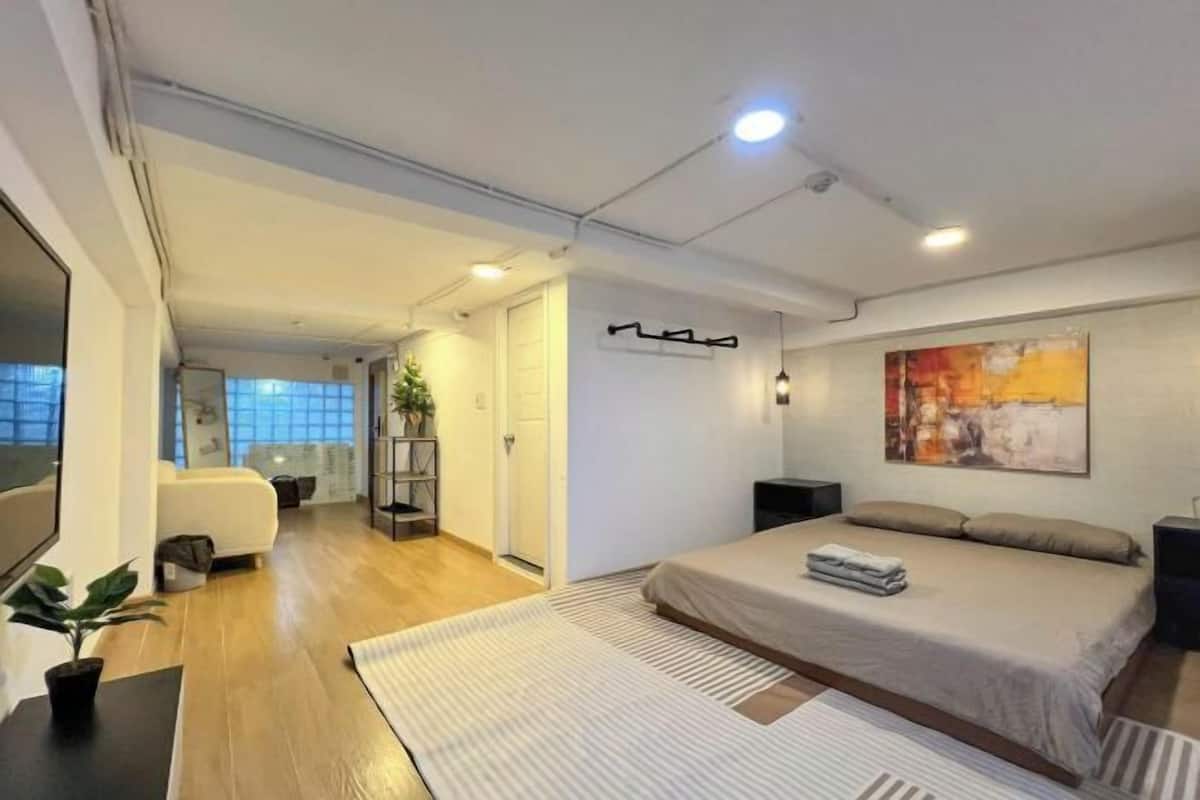 Wifi gratis y ropa de cama