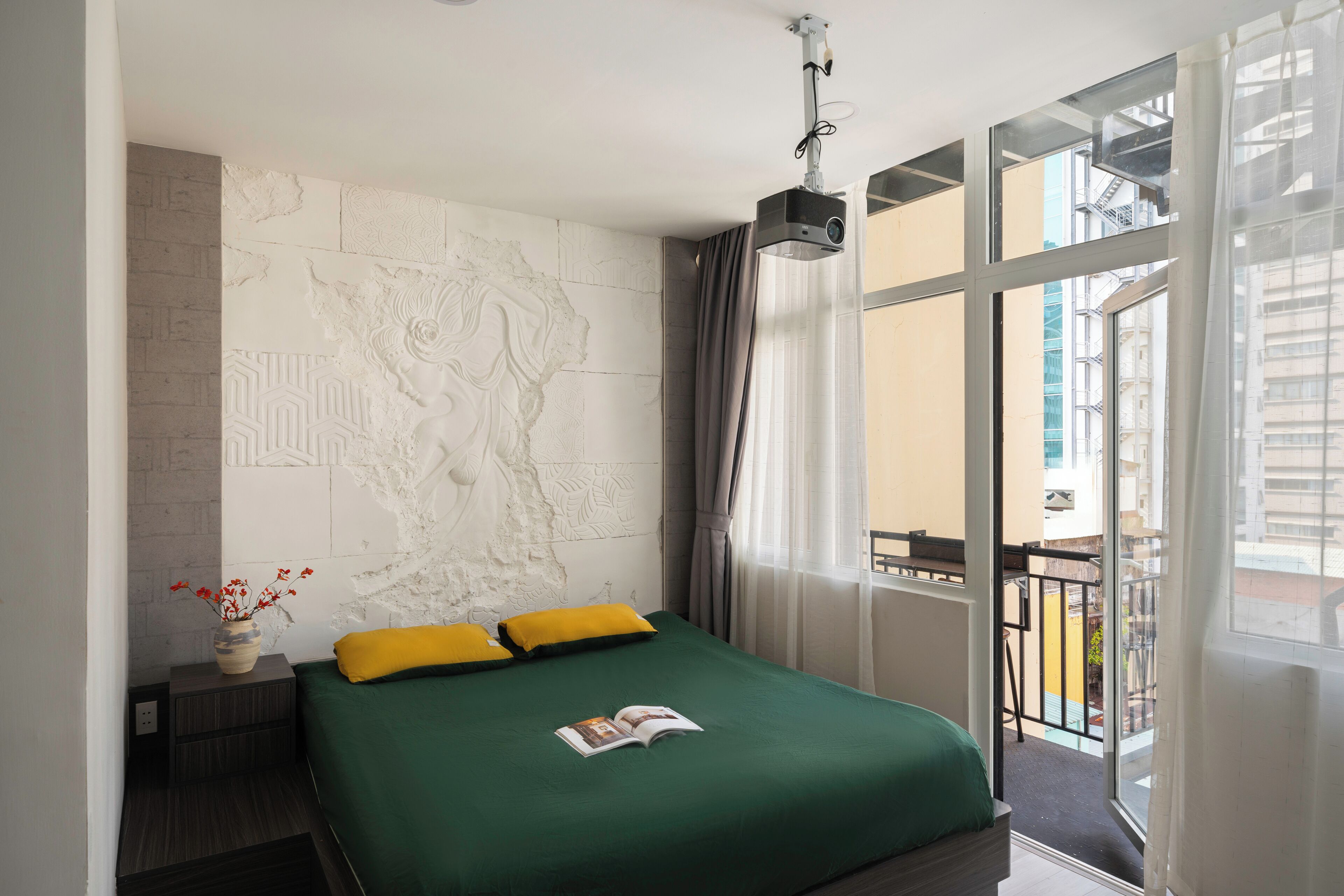 Photo - Zeus Living - Harmony Hideout