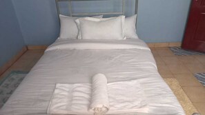 Decoración personalizada, muebles diferentes y wifi gratis 