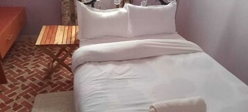 Comfort Apartment | Individually decorated, individually furnished, free WiFi, bed sheets