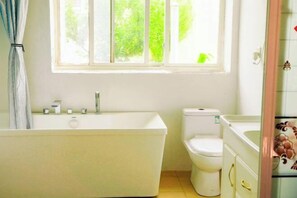 Room - Hong Tan (Panjin)