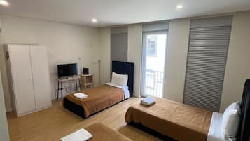 Free WiFi, bed sheets