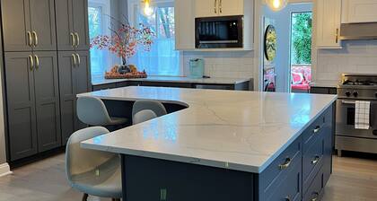 Spacious NJ Home! - Direct Train To NYC! - XLarge Driveway Fits Multiple Cars!!