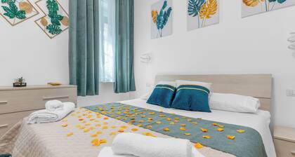 Naviglio Pop House Apartment with wifi and tv - 10 min.to Milano navigli