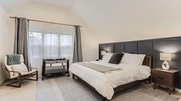6 slaapkamers, een strijkplank/strijkijzer, gratis wifi, beddengoed