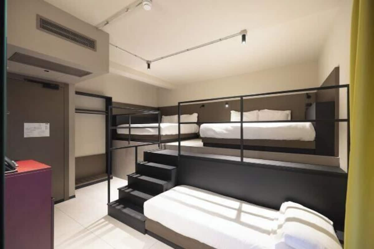 Minibar, in-room safe, desk, laptop workspace