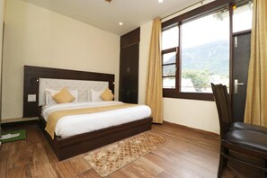 Classic Double Room, City View | Soundproofing, free WiFi, bed sheets - Goroomgo Relyef Inn Kolkata (Barasat)