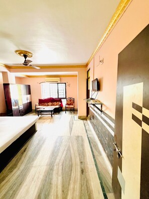 View from room - Goroomgo Relyef Inn Kolkata (Barasat)