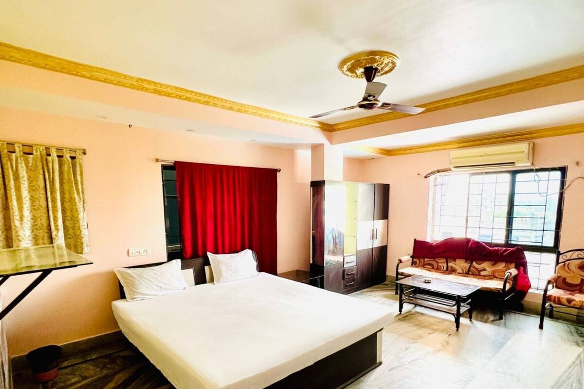 Soundproofing, WiFi (free), bed sheets