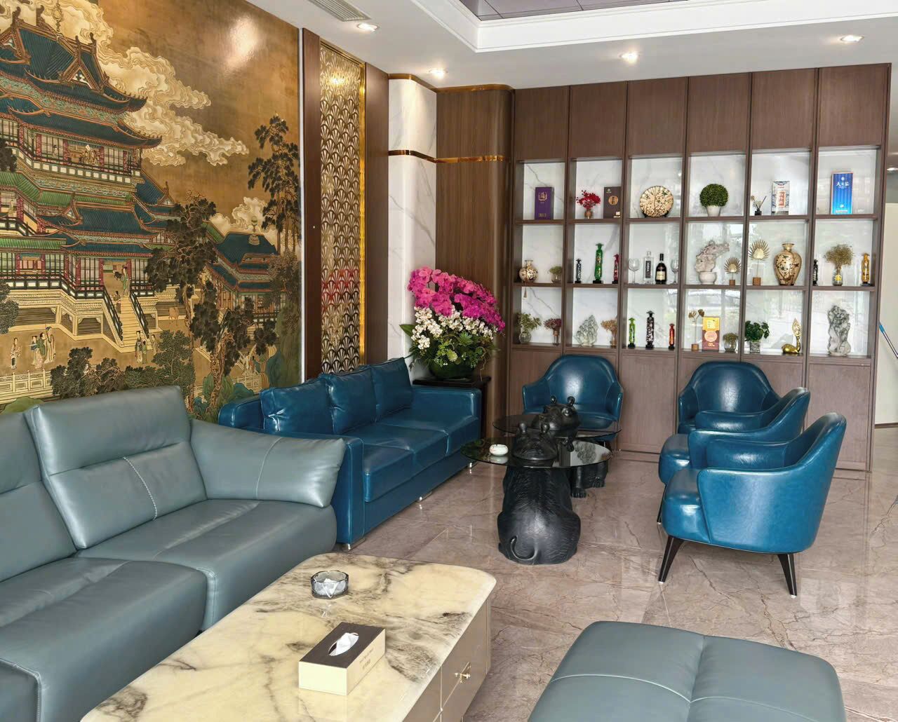 Lobby sitting area