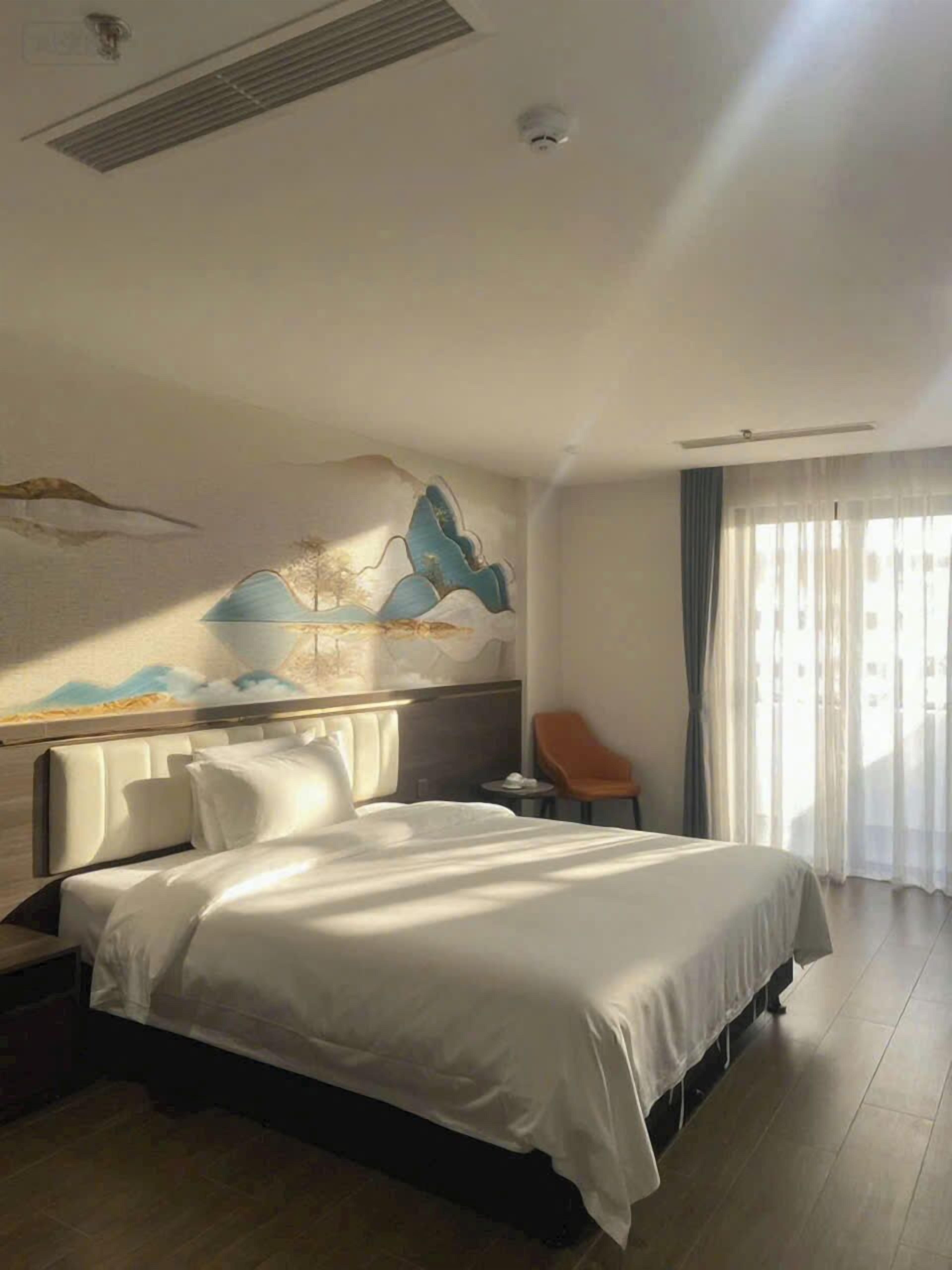 Habitación ejecutiva doble de uso individual, vistas a la piscina | Escritorio y wifi gratis