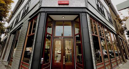 Eagle Cap is part of the Litch Hotel: fully equipped,Luxury vacation rental condos