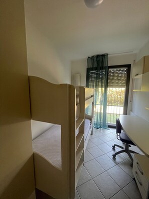 2 bedrooms, free WiFi