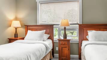 3 chambres, fer et planche à repasser, Wi-Fi gratuit, draps fournis