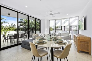 Interior - Two Bedroom Unit in Broadbeach - Q Stay (Gallery 206 - 5N - NB) (Broadbeach)