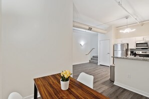 Dining - CozySuites - 1BR with Direct Skybridge Access #5 (Indianapolis)