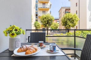 Outdoor dining - Ad Maiora@VeronaFiera (Verona)