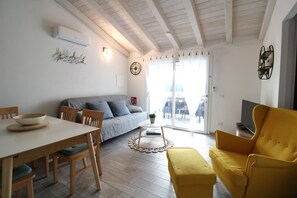 Living area - Arena's Casa Vacanze (La Caletta)