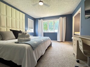 7 habitaciones, escritorio, tabla de planchar con plancha y wifi 