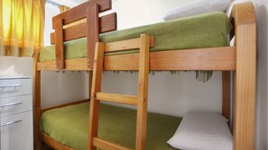 3 bedrooms, WiFi