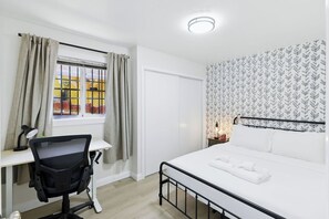 4 Schlafzimmer, Bügeleisen/Bügelbrett, WLAN, Bettwäsche