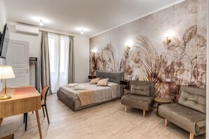 2 bedrooms, iron/ironing board, travel crib, WiFi - Napolehome Luxury Apartment in the center of Rome (Roma)