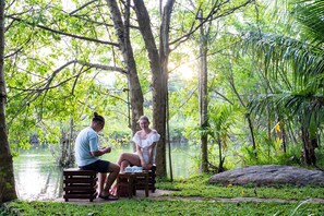 Exterior - River Paradise Safari House with Cooking Class (Udawalawa)