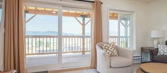 Scenic Ridge Retreat is a luxury suite in Philipsburg with incredible views of the surrounding mountains. It's the perfect spot to unwind after enjoying all of your outdoor adventures.
