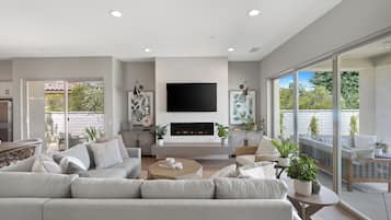 Smart TV, fireplace, computer monitors, printers