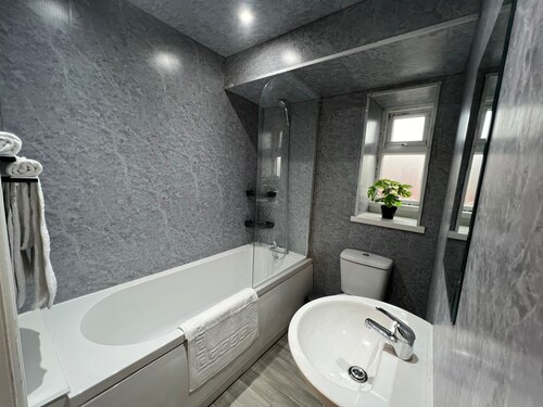 Luxury 2 Bedroom Apartment in the heart of Ramsbottom