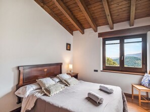 3 多间卧室、免费 WiFi、床单、轮椅无障碍