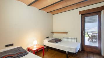 5 Schlafzimmer, kostenloses WLAN, Bettwäsche, Rollstuhlgeeignet