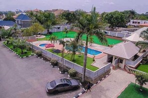 Exterior - De Castle hotels & Resort Enugu (Enugu)