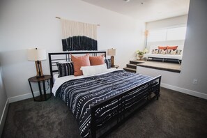 2 soverom, strykejern/-brett, wi-fi (inkludert) og sengetøy