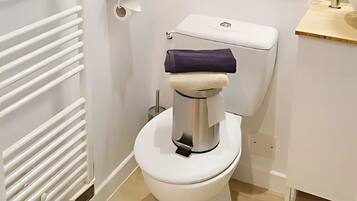 Hair dryer, towels